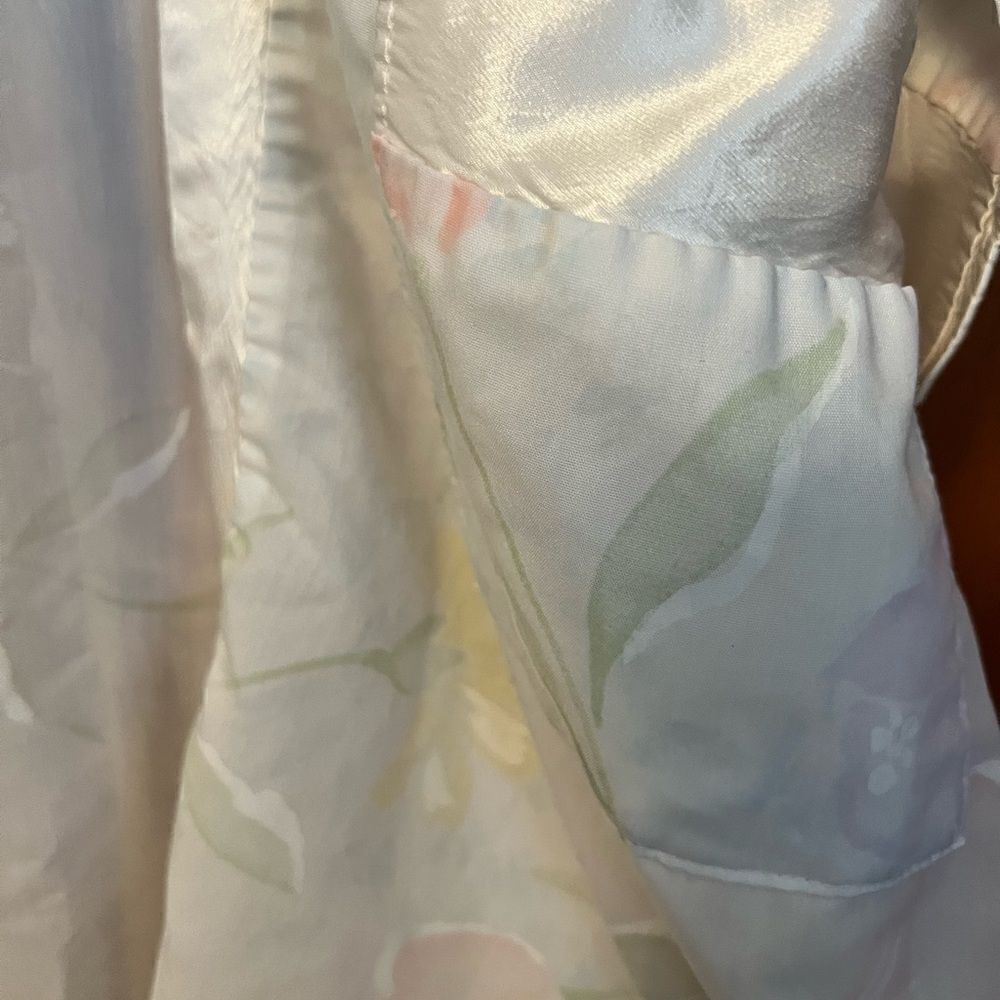 Appel Robe - Picture 5 of 5